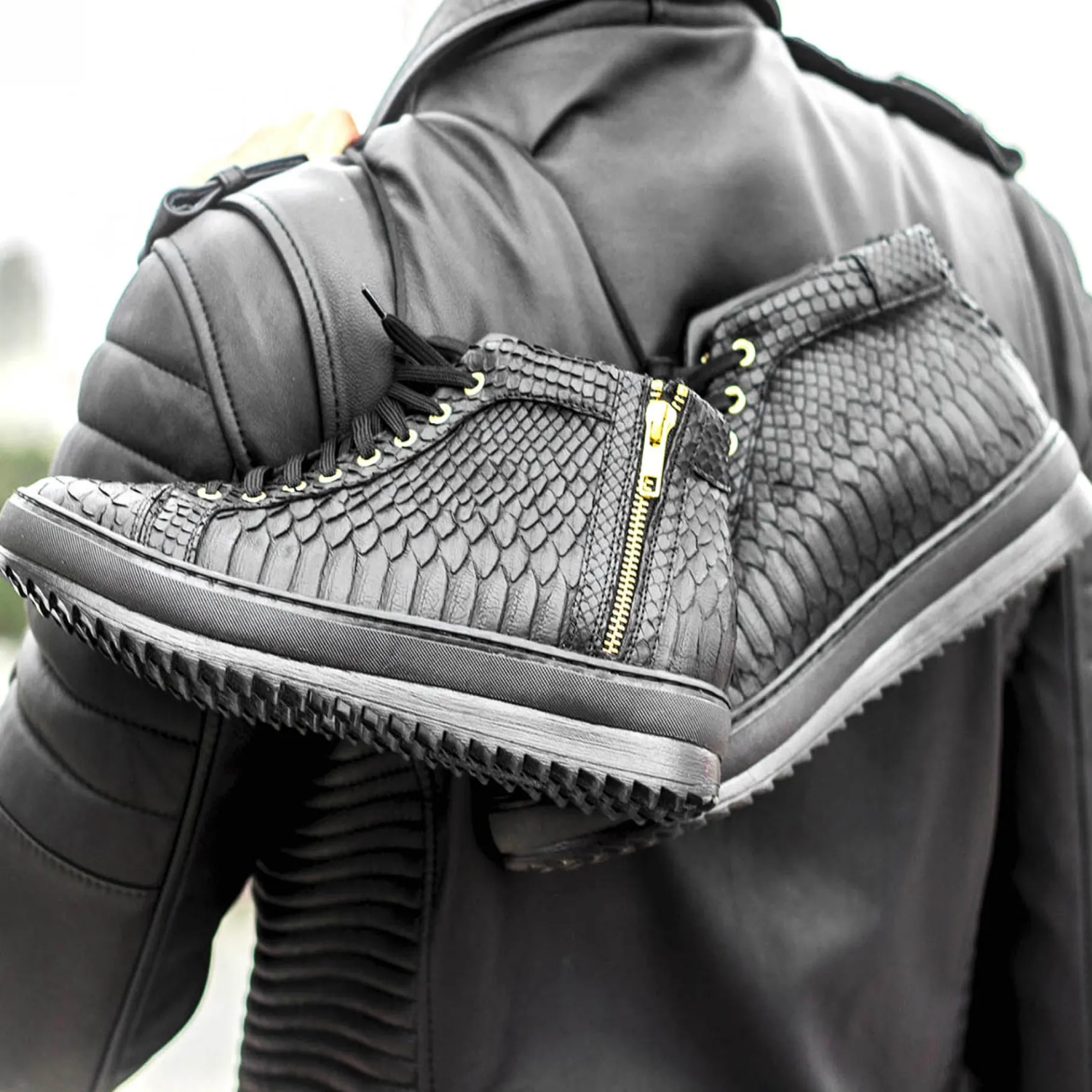 delano__sneakers_esotiche_5.webp Uomo GUIDOMAGGI Scarpe In Pelle Esotica | Sneakers>Delano - Sneakers Esotiche da uomo con rialzo interno in Pelle Pitone Fino a 8 cm più alto