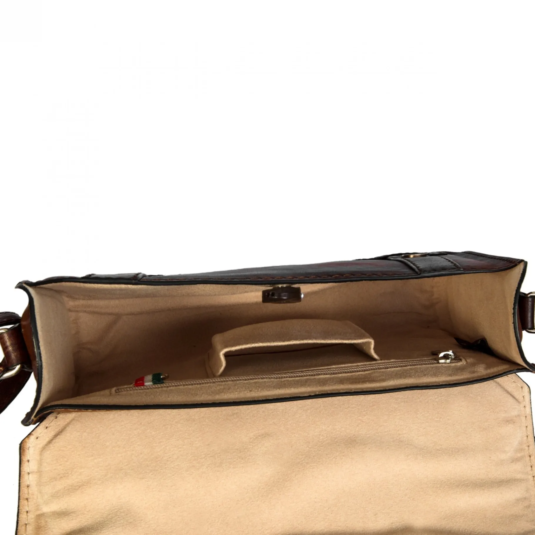 futa__borsa__ore_in_pelle_3.webp GUIDOMAGGI Pratesi Bags>Futa - borsa 24 ore in Pelle Design Made in Italy