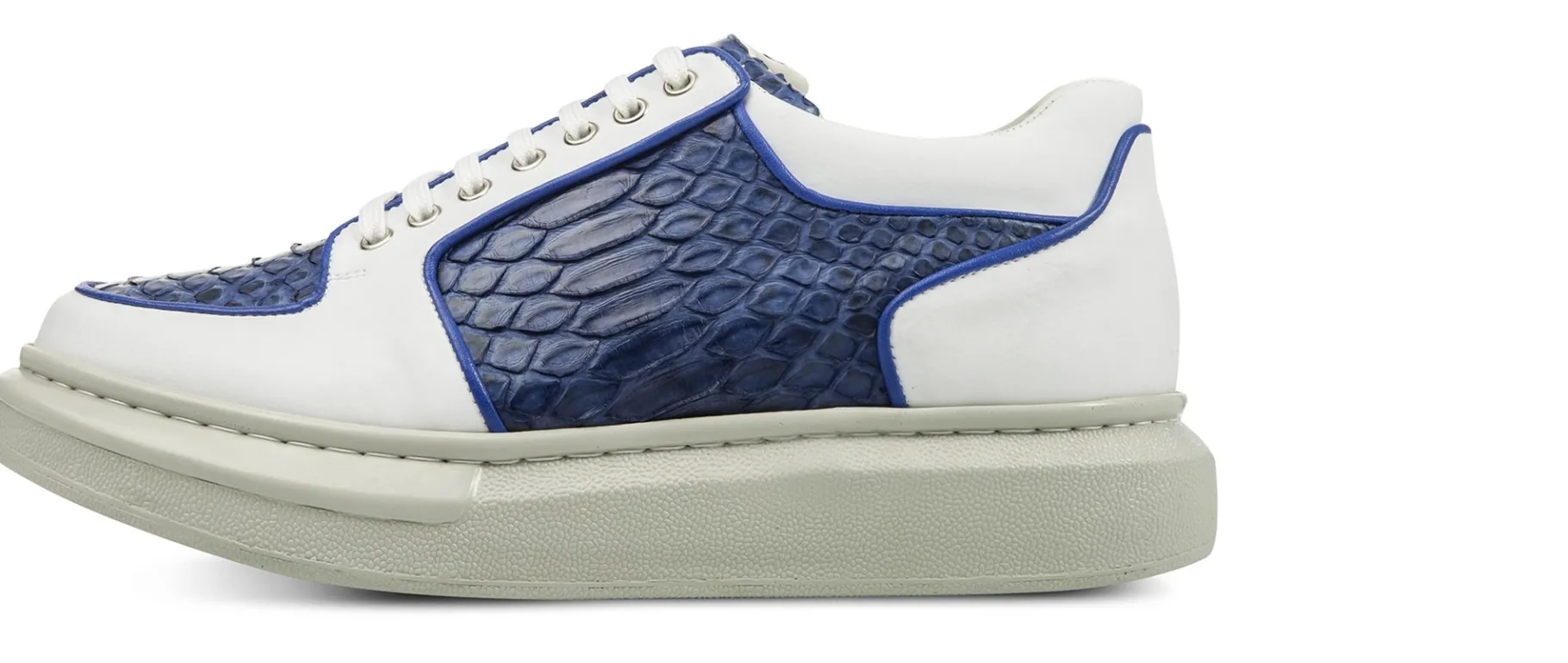 parabiago_scarpe_con_rial_2.webp Uomo GUIDOMAGGI Scarpe In Pelle Esotica | Sneakers>Parabiago -scarpe con rialzo in pelle Da 6 a 8 cm più alto