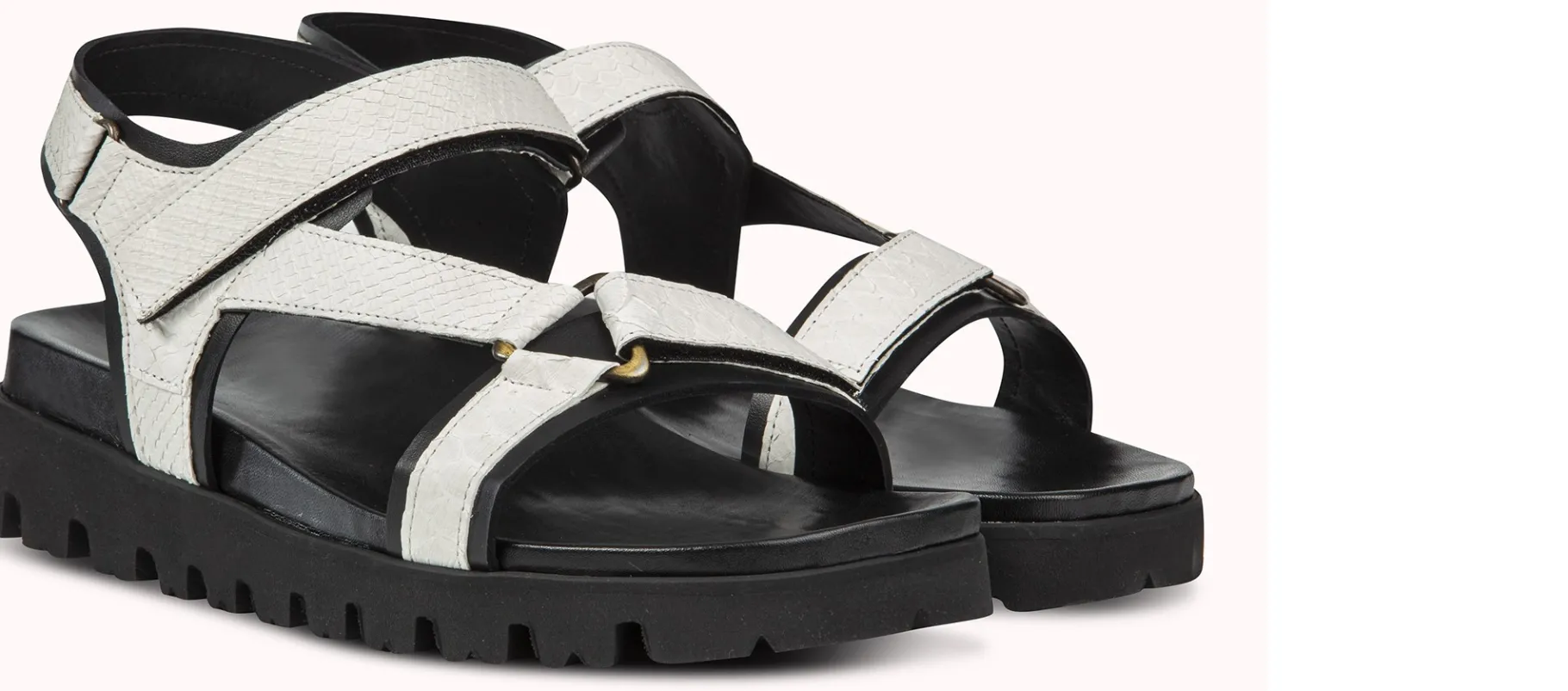 sebal__sandali_con_rialzo_1.webp Uomo GUIDOMAGGI Sandali | Scarpe In Pelle Esotica>Sebal - sandali con rialzo in Pelle fino a 6 cm più alto